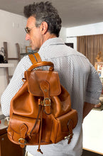 Load image into Gallery viewer, Backpack Caporalino
