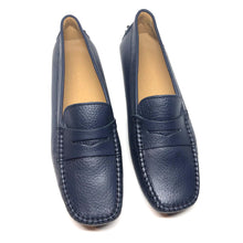 Load image into Gallery viewer, Leather loafer
